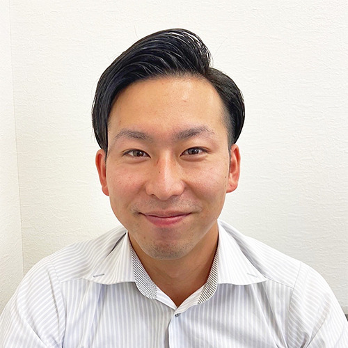 代表 小林一貴